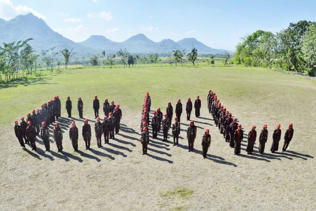 stywnsulis-20160811_003507-13715294_489280207932473_489910015_n